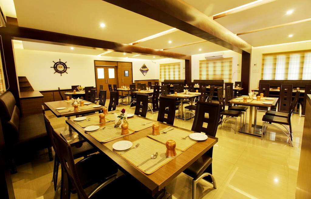 Aakash Inn Tiruvannāmalai Exterior foto